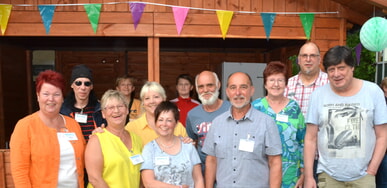 Gute Laune beim Sommerfest des Cafés „Sprungbrett“