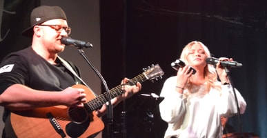 HonigMut spielt Benefizkonzert in der Alten Schule