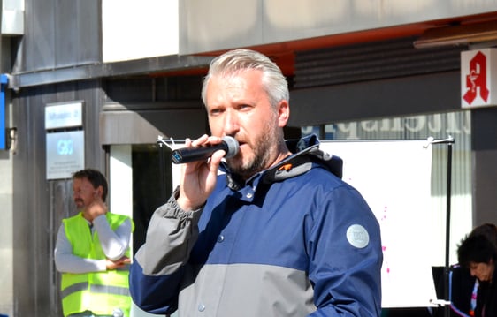 Sebastian Wagemeyer wies auf die Bedeutung des sozialen Miteinanders an den Schulen hin. Foto: Wolfgang Teipel