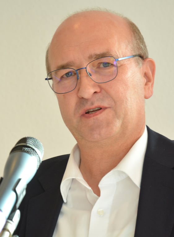 Wilfried Koopmann: „Sie sind ein starkes Team für unser Wichernhaus.“ (Foto: Wolfgang Teipel)